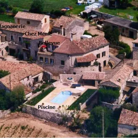 Holiday home Maison Accueillante: L'aven Retreat With Shared Pool *