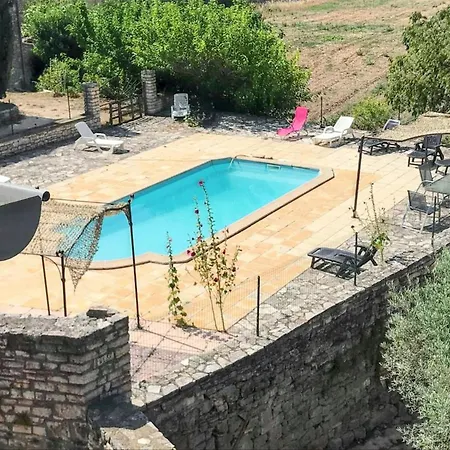Maison Accueillante: L'aven Retreat With Shared Pool Orgnac-l'Aven
