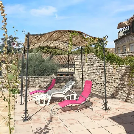 Holiday home Maison Accueillante: L'aven Retreat With Shared Pool Orgnac-l'Aven